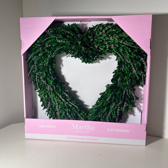 NEW Preserved Boxwood & Lavender Heart Wreath 20IN Spring/Summer Love - Picture 10 of 16